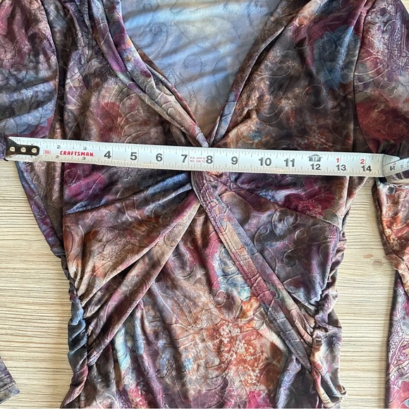 Venus // Gorgeous stretchy midi dress multi color mermaid fit Size M - Picture 6 of 7